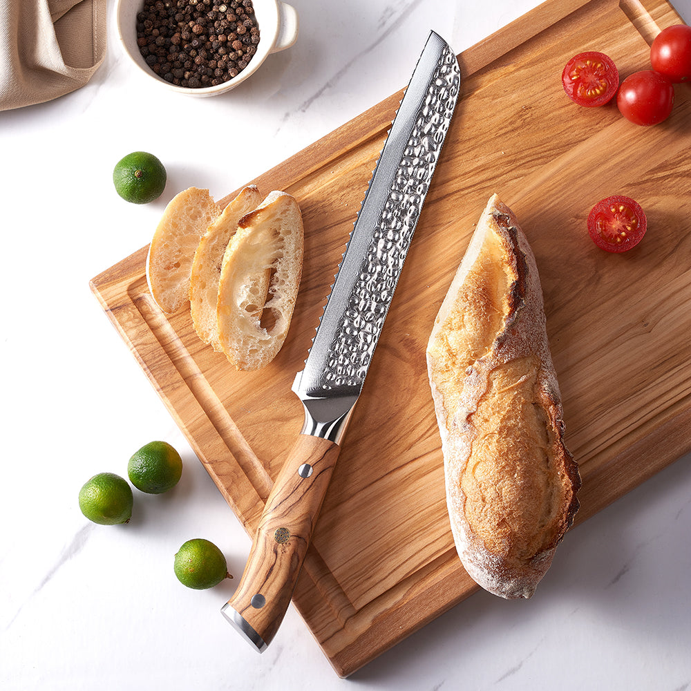 Serrated Bread Knife, Hikari – Professional Kitchen Knife for Pastries, VG10 Damascus Steel Blade and Olive Wood Handle - Hikari