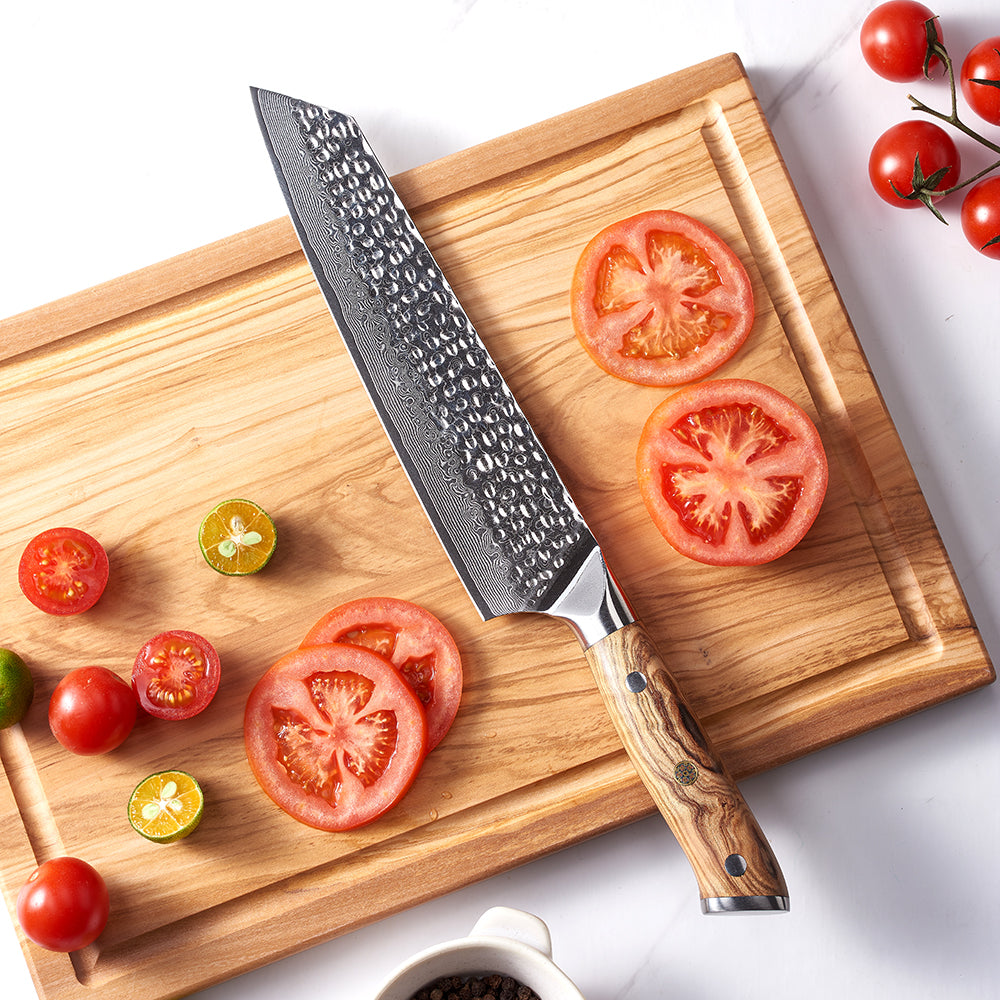 Kiritsuke knife with damascus steel